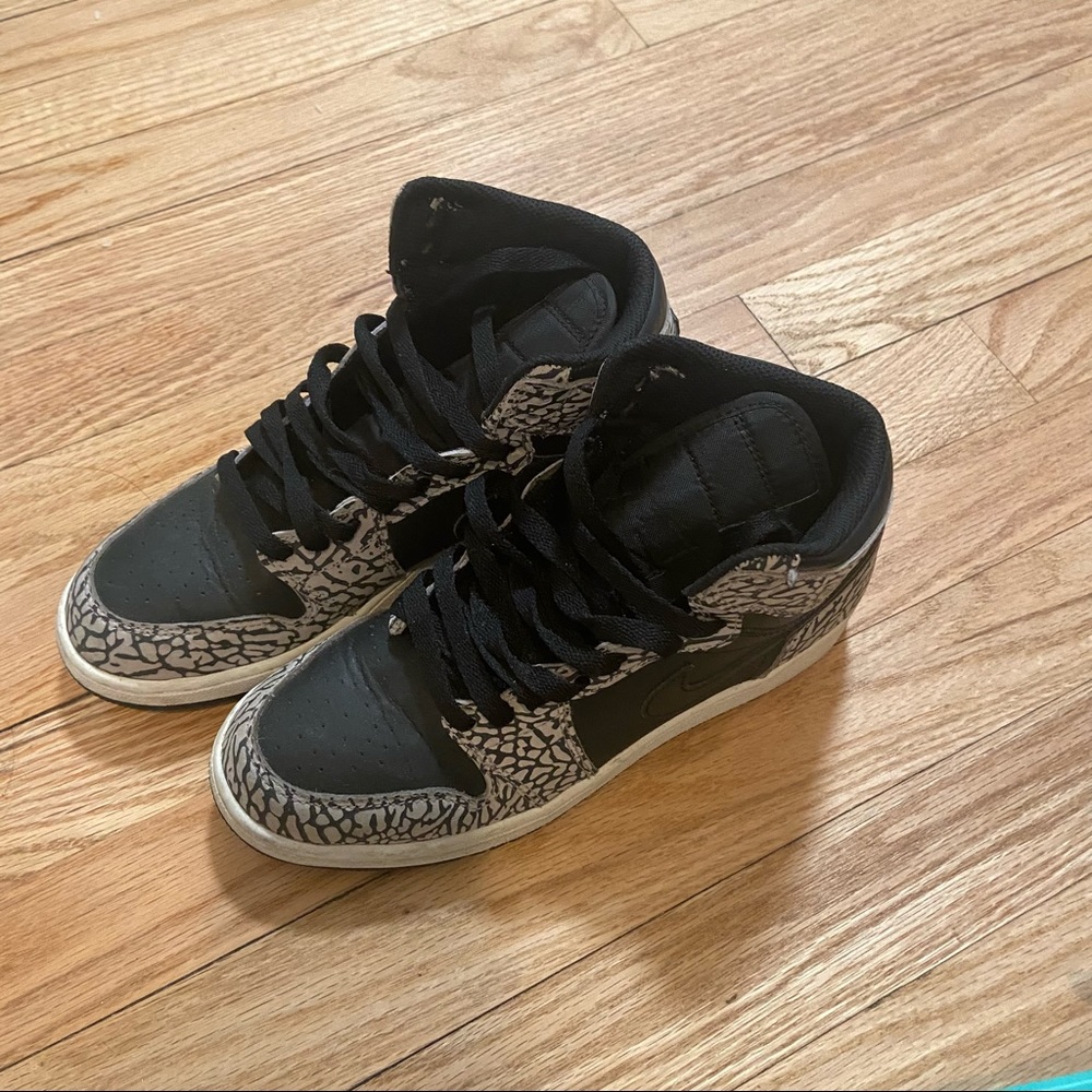 Air Jordan 1